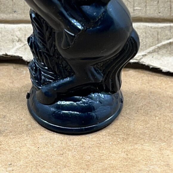 Vintage Black Knight E.S. Lowe Plastic Chess Piece 1 Replacement Part ONLY READ - Picture 4 of 10